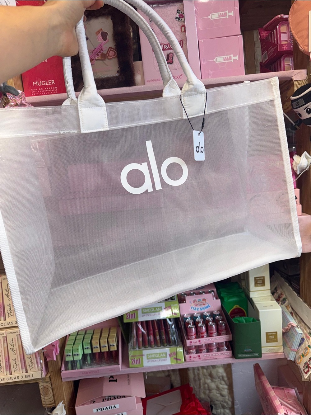 ALO Yoga White Mesh Tote with Logo - Picture 2 of 3